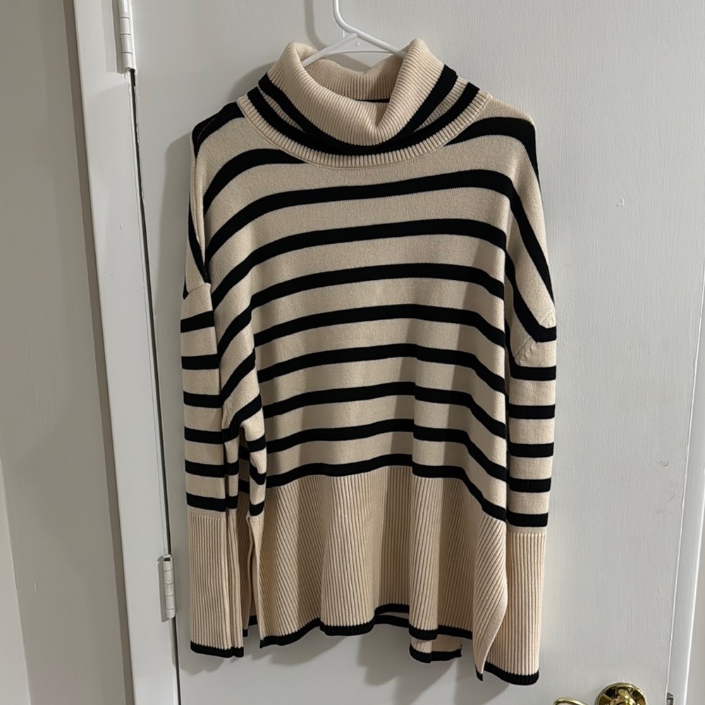 NWOT Oversized Striped Turtleneck Sweater - Black and Cream